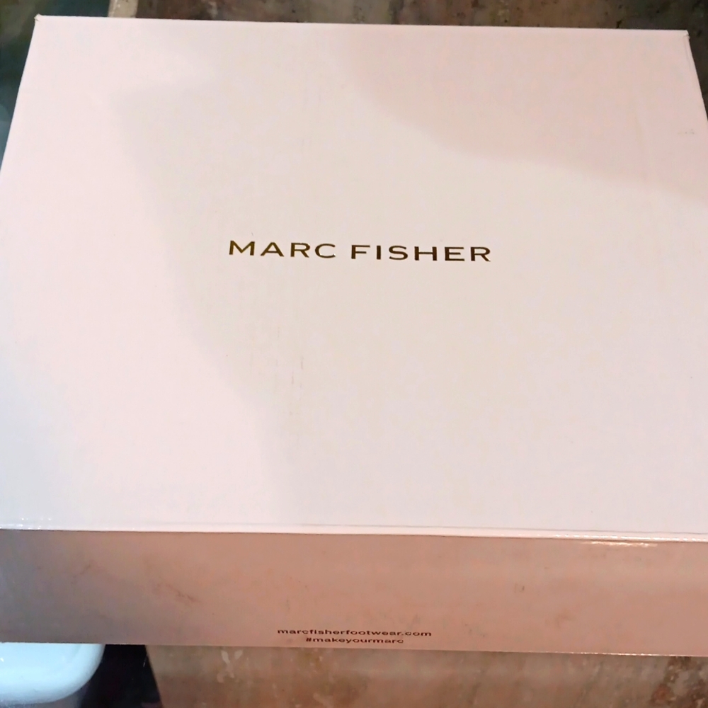 MARC FISHER. BLACK, MIXED MEDIA, "SAYLA" PEEP TOE BOOTIE. Size 9M. - Picture 9 of 11